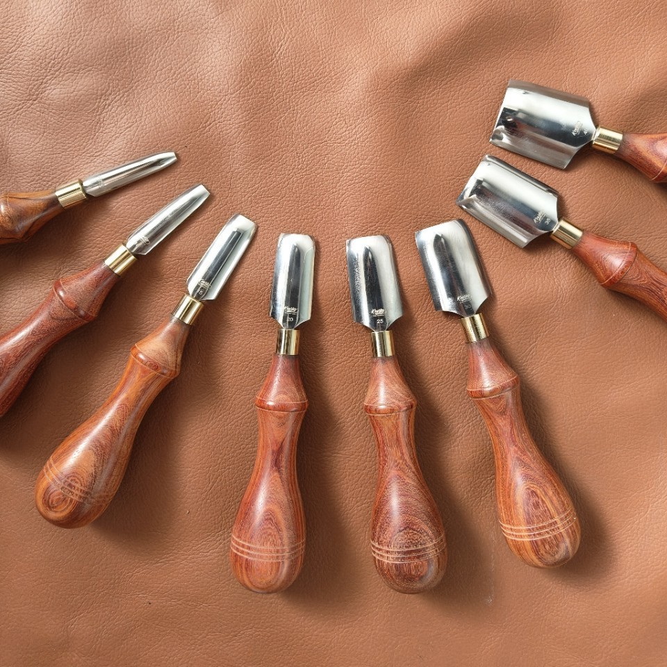 Herramientas de trabajo de cue - Leatherwork Hand Press reseña y precio